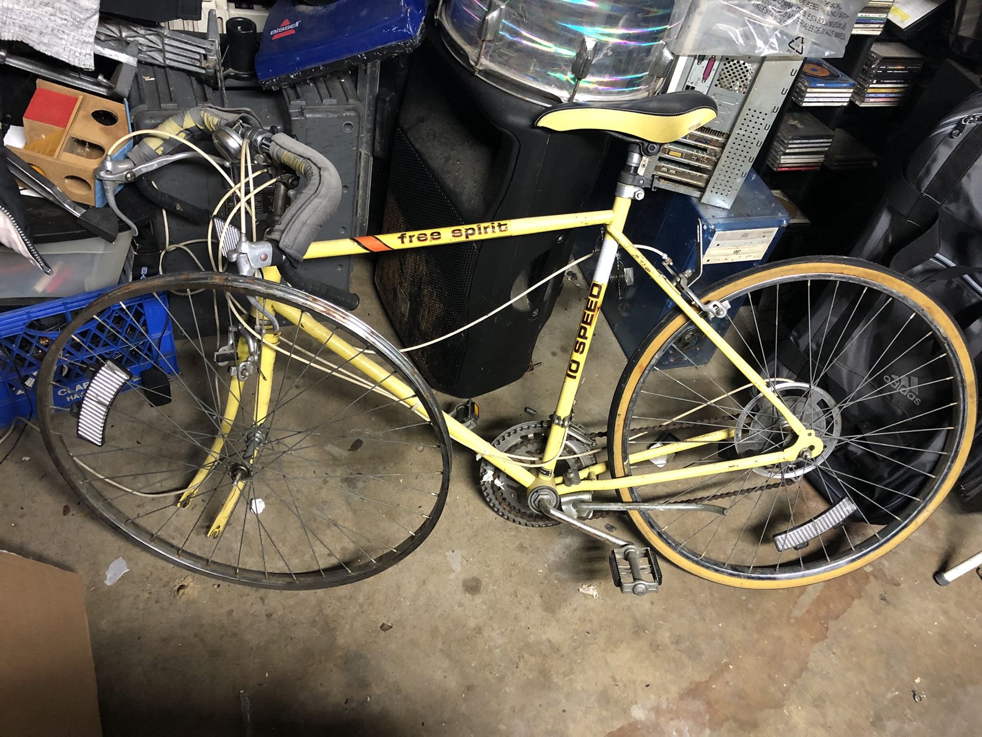 Sears Roebuck and Co vintage Free Spirit bike for Sale in Garden