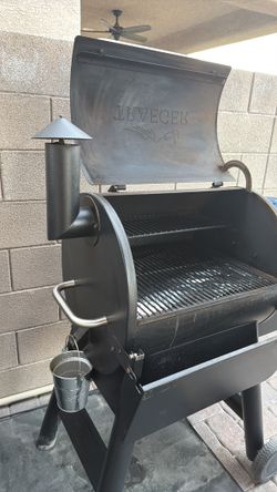 Traeger grill 575