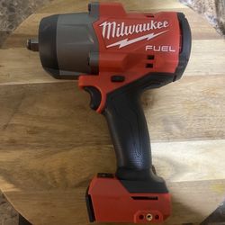 Milwaukee 1/2 Impact Wrench New/nuevo