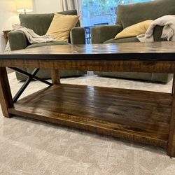 Lift-top coffee table