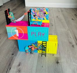 L.O.L. Surprise! Clubhouse Playset