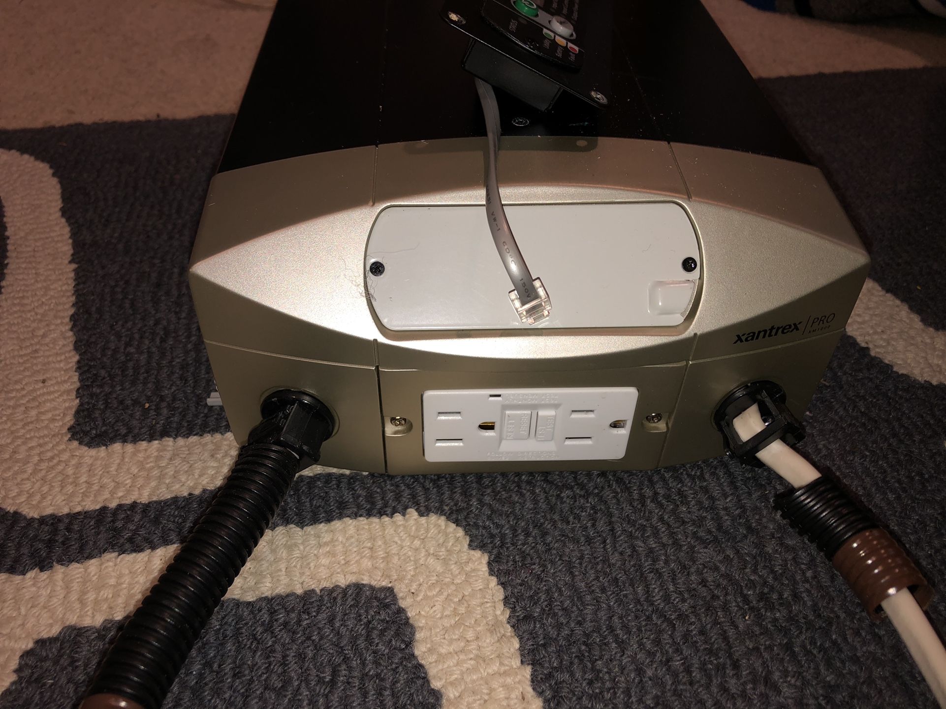 Xantrex Pro XM1000 Inverter RV AC Power for Sale in Kirkland, WA OfferUp