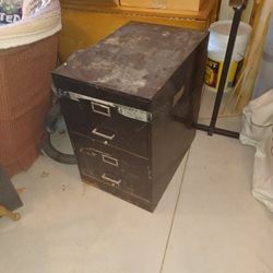 Metal File Cabinet 