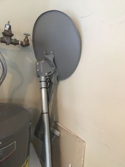 Tv dish with the cort