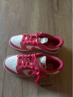 Hot pink Nike dunks