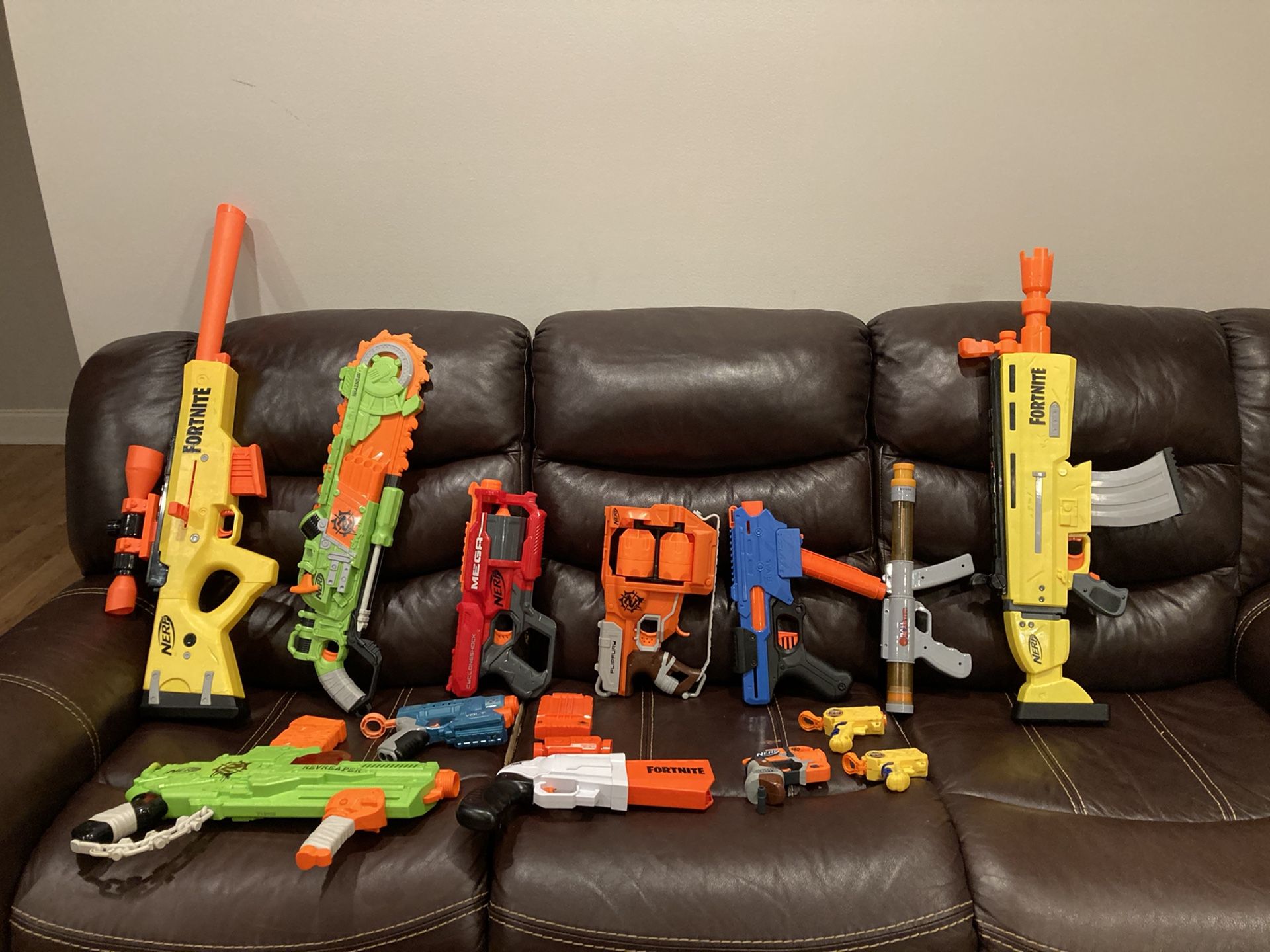 Nerf Guns 