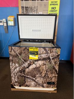 APX Realtree camo chest freezer 7.0 cu ft