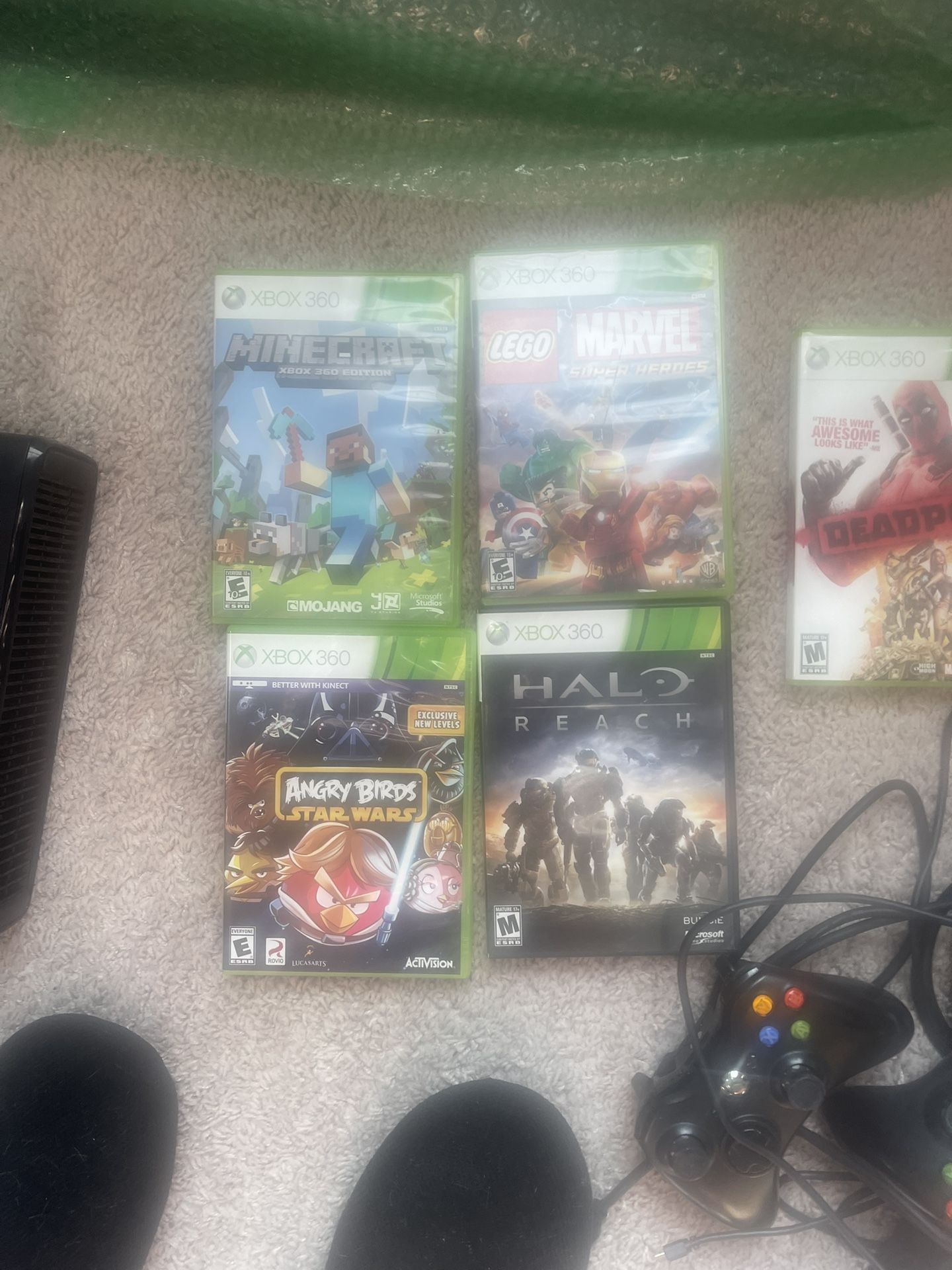 Xbox 360+(2) Controllers+(43) Games