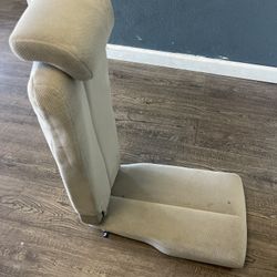  Sienna Cloth Middle Seat $150 Obo