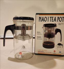 PIAO I GL-888 multi-use glass tea pot / tea brewer with original box.