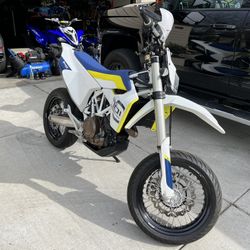 2017 Husqvarna 701 Enduro