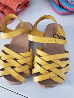 Little girl sandals