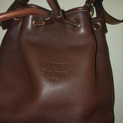 Dooney And Bourke Brown Leather Purse