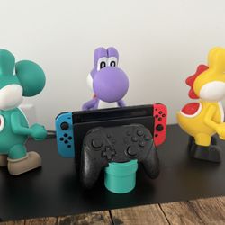 Large Yoshi Figures
