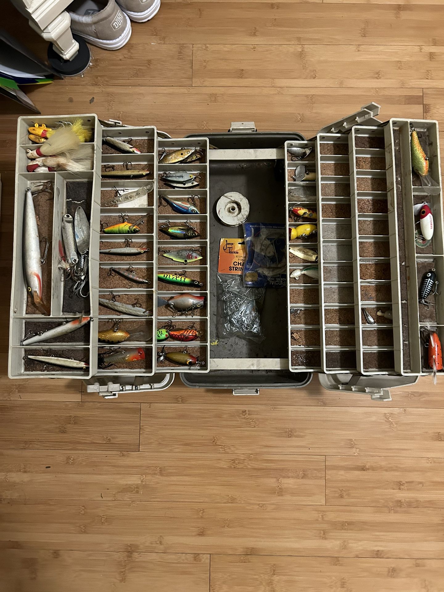 Tackle Box for Sale in Fort Lauderdale, FL - OfferUp