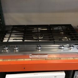 Kitchen Aid 36” 5 Burner Gas Cooktop