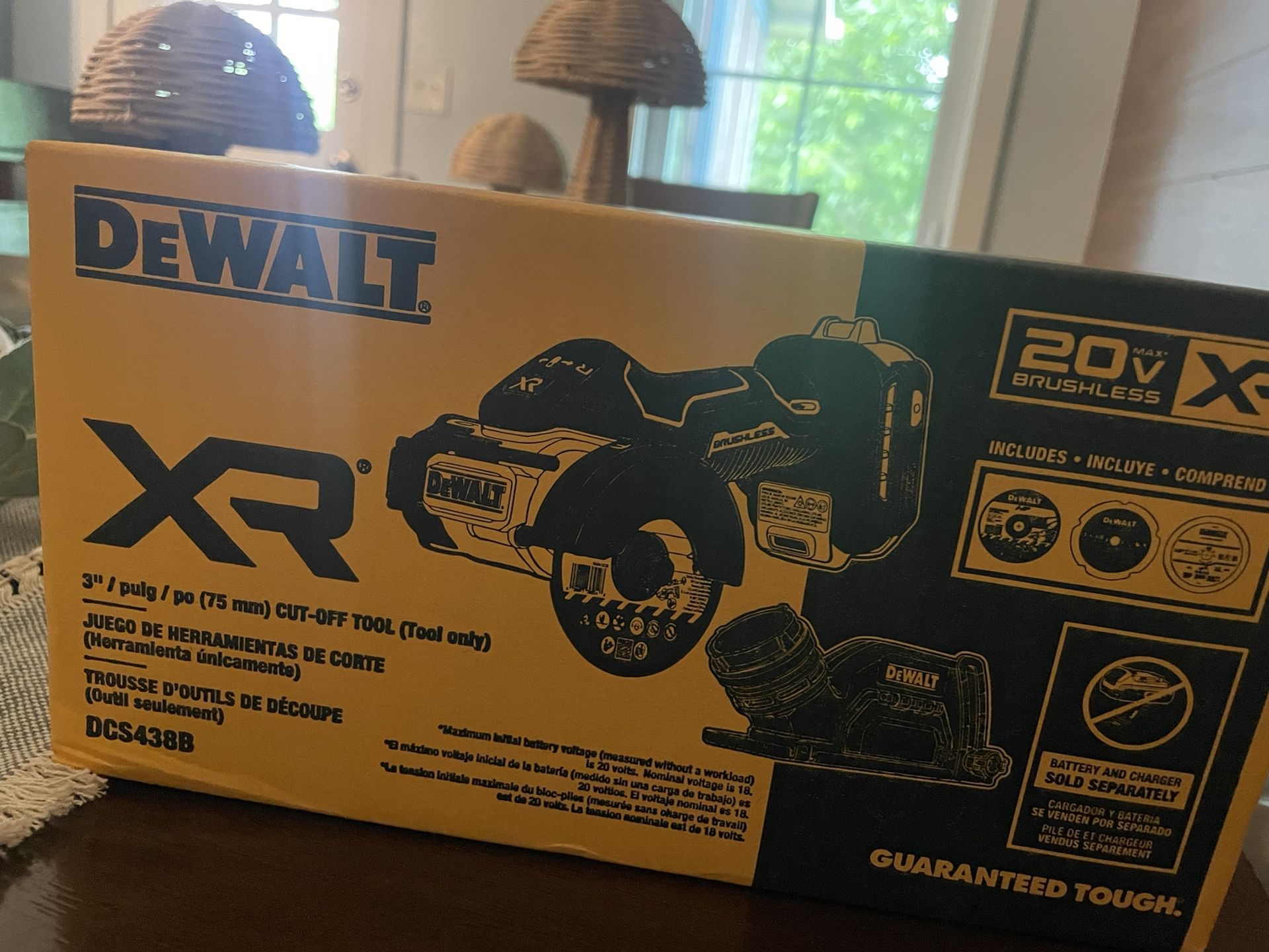 Dewalt - Cut Off Tool 