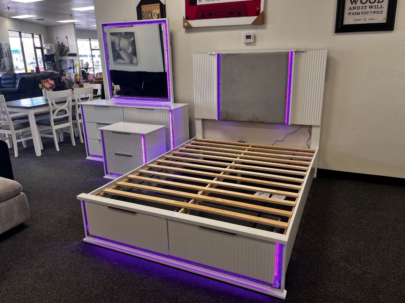 4 Piece Queen Size LED Bedroom Set