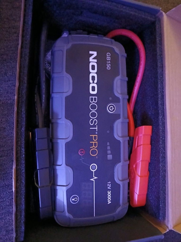 NOCO Boost Pro Lithium Jump Starter