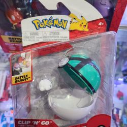 Pokemon Clip N Go Snom Figure Net Ball Jazzwares