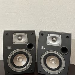 JBL N24 Speakers