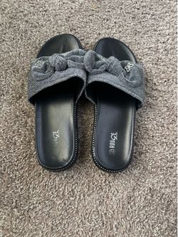 Black Glitter Knot Slides — Rouge