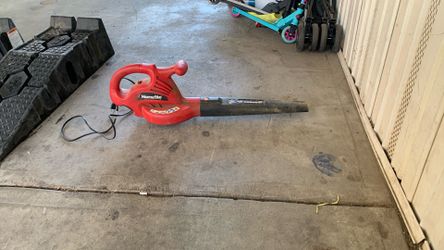 Leaf Blower
