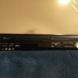 Panasonic DIGA DMR- EZ48V DVD Recorder/VCR Combo - (Collectors Item)