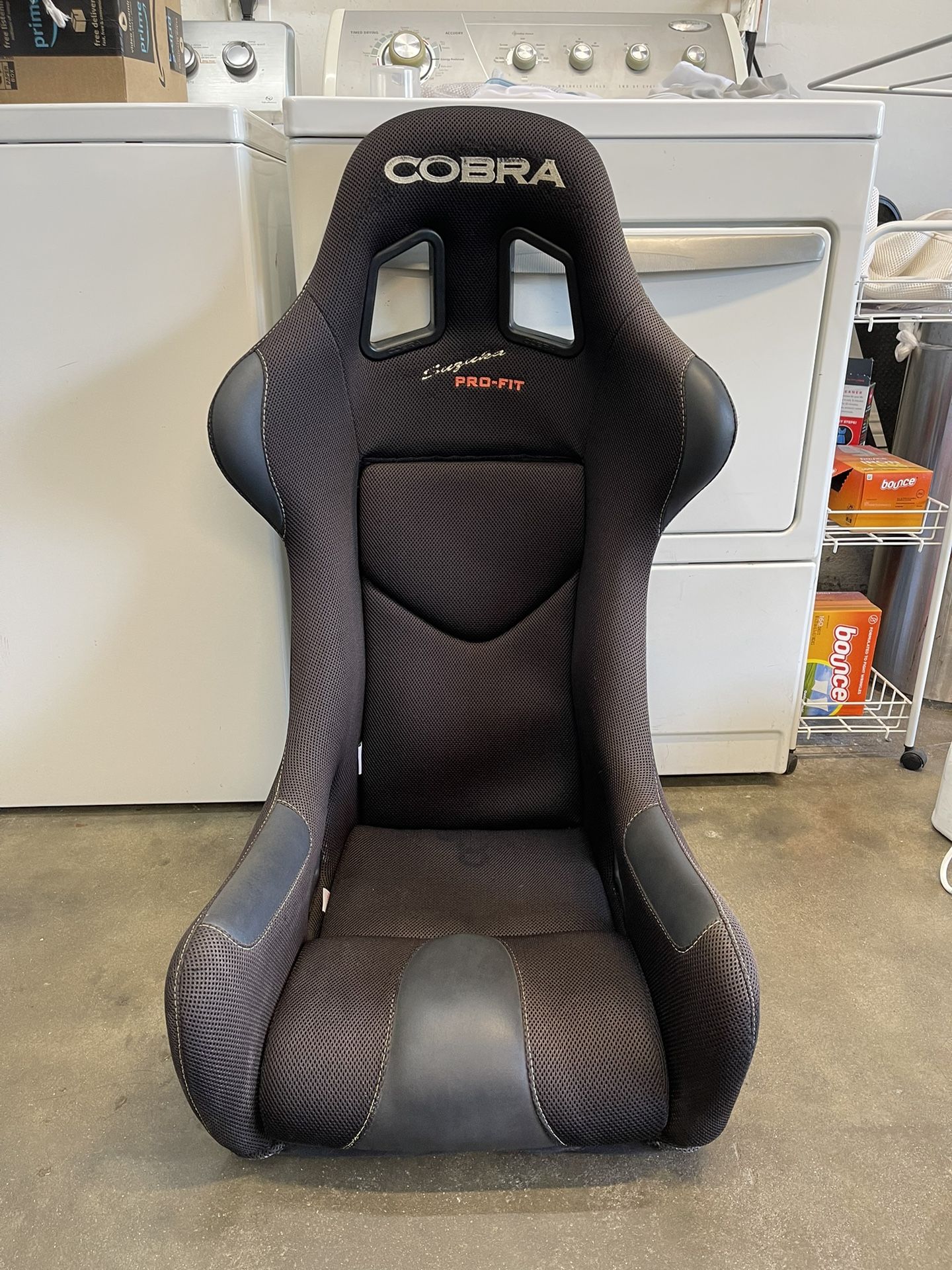 Cobra Suzuka Pro Fit Bucket Race Seat