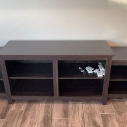 Tv stand Like New 