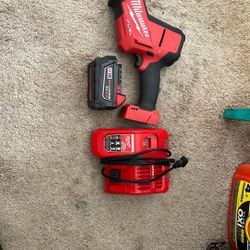 18 V Fuel SowLikely Use New Battery And Charger