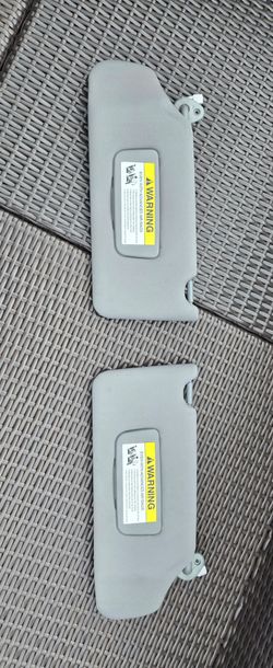 06 Acura TL sun visors