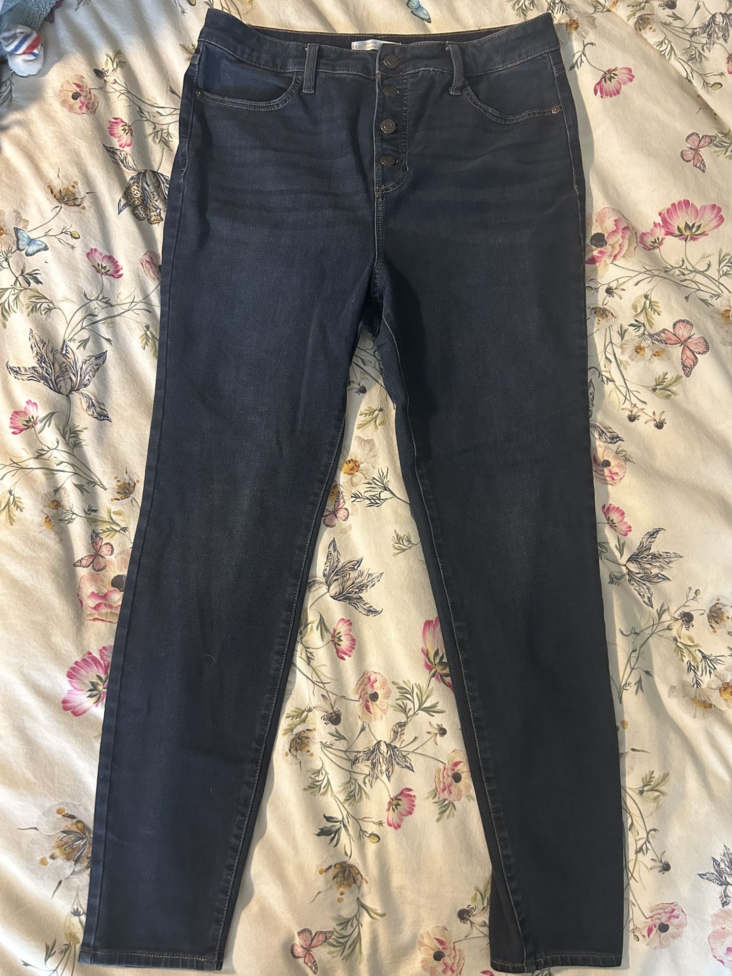 Lauren Conrad High Rise Jeans 14