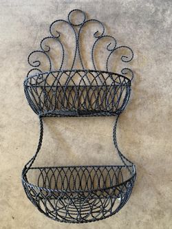 Black Wire double wall hanging basket