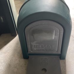Mail Box