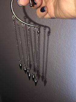 Ear  chandeliers