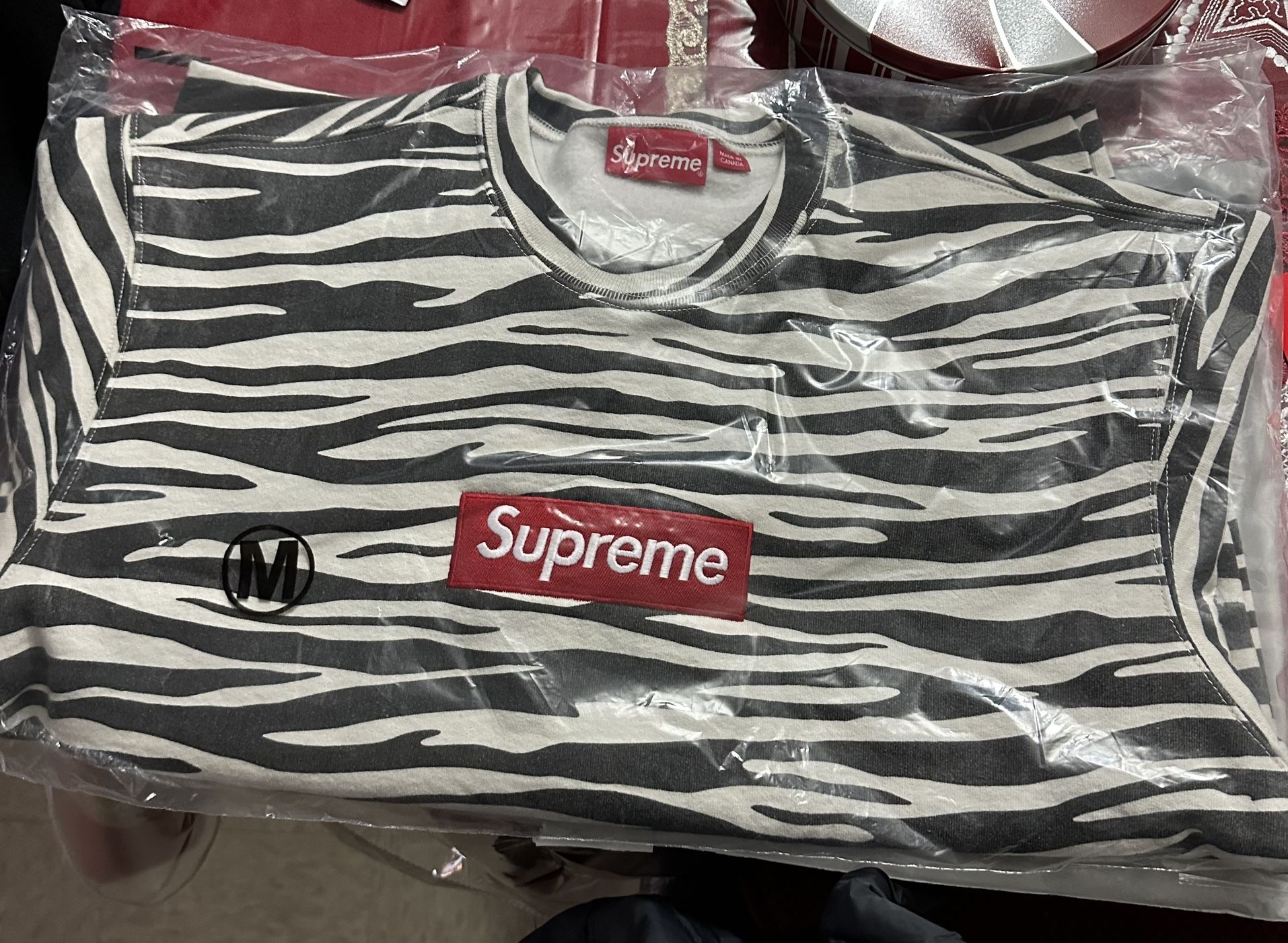 Supreme Box Logo Crew Neck / Zebra / Medium