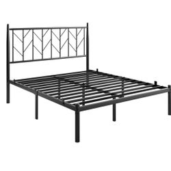 Queen Black Metal Platform 