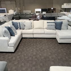 Big Cream White Sectional NEW 
