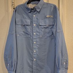 
Size M Fourche Mountain Long Sleeve River Guide Fishing Shirt - UPF 40+ UV Protection