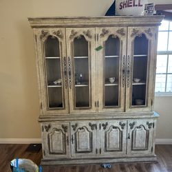 China Cabinet  With Lights And Drawers