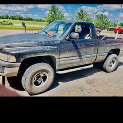 94 Ram 1500 4x4 5.2L V8