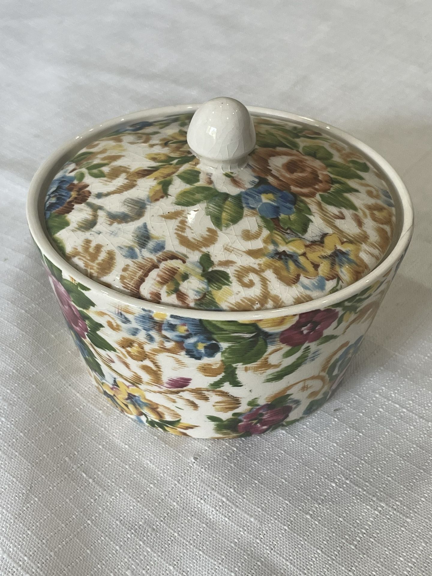 Crown Devon Floral Lidded Bowl Trinket Box.