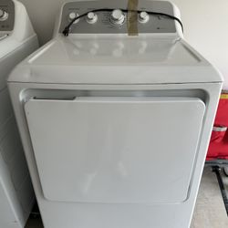 Washer And Dryer - Pick Up ONLY 