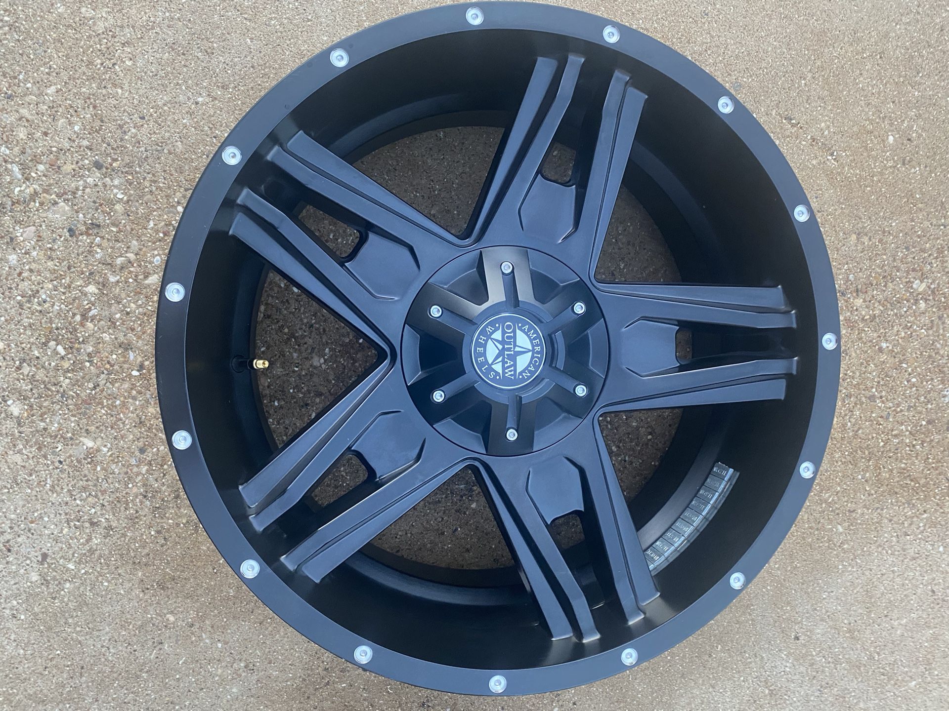 American Outlaw Lonestar Wheels