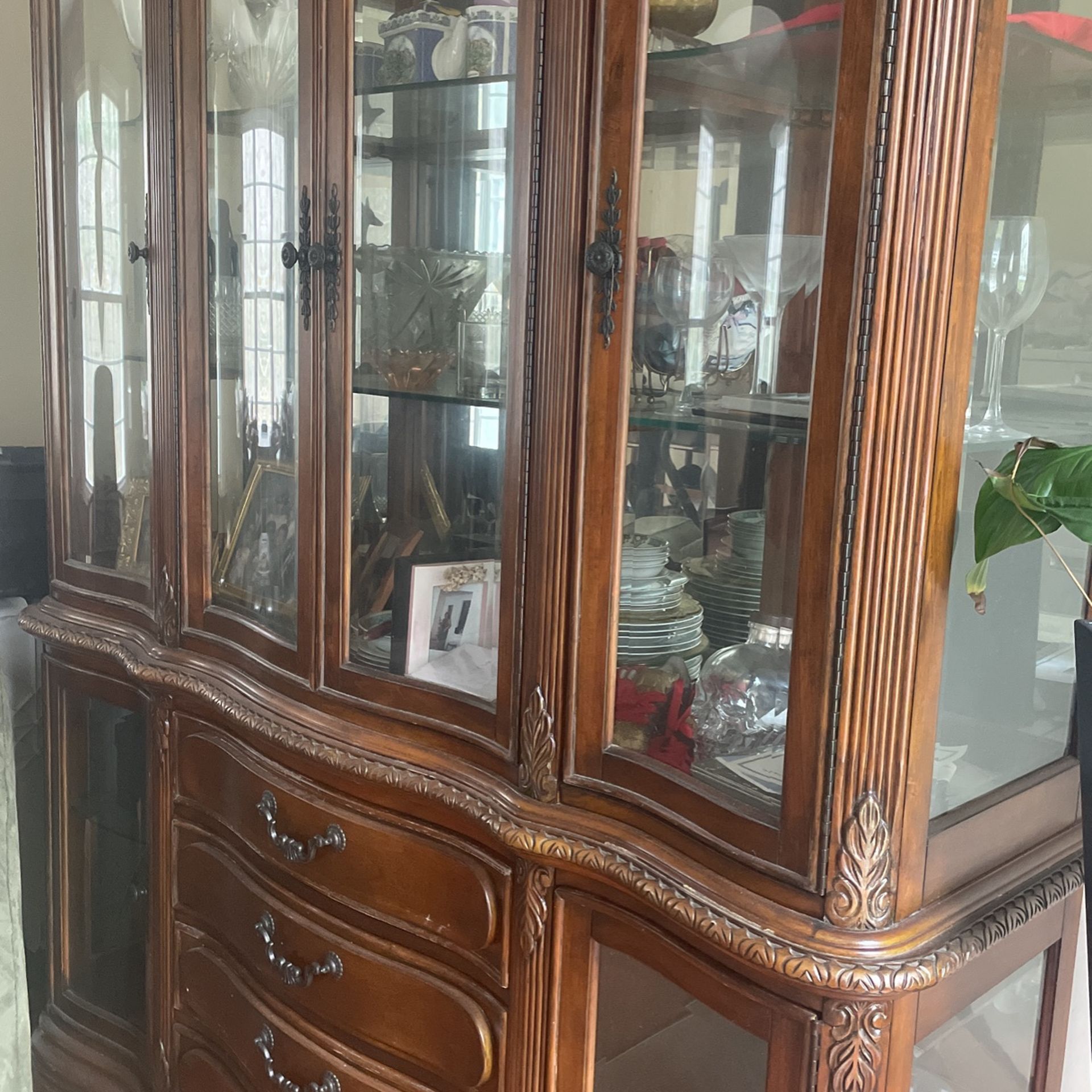 China cabinet