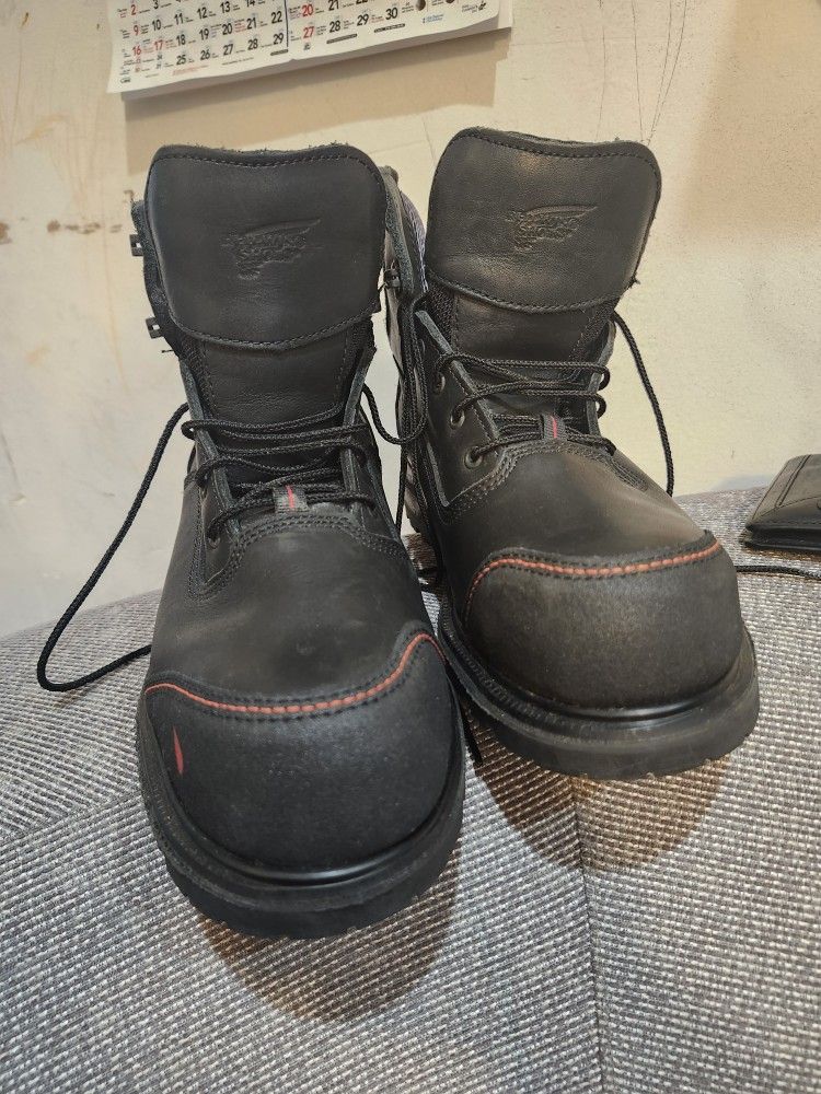 Red Wing boots, new and never worn, size 27.5 cm for $160