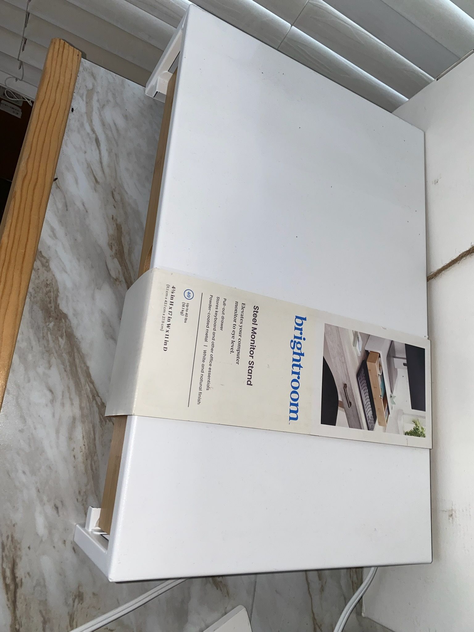 Desk stand