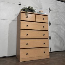HUGE Tall Chest w/ Black Knobs | Light Oak Finish