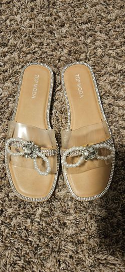 Sandals 6.5